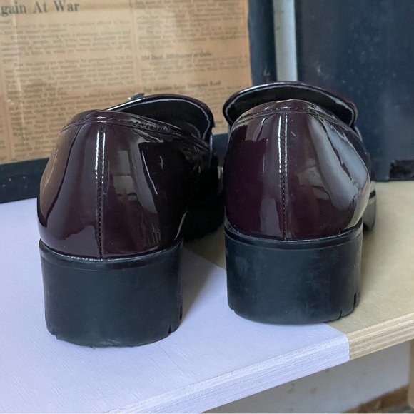 LAST CHANCE Zara Trafaluc size 38 size 7.5 oxblood patent leather loafers - Picture 7 of 12